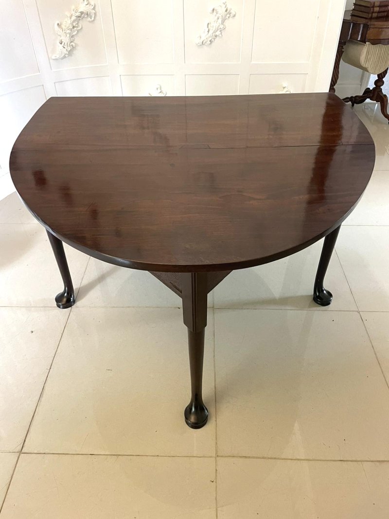 Outstanding Quality Large Unusual Antique George III Mahogany Dining Table - Image 9